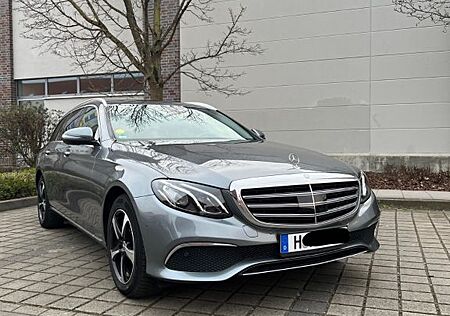 Mercedes-Benz 220 220D Kombi Navi AHK Pano Vollausstattung
