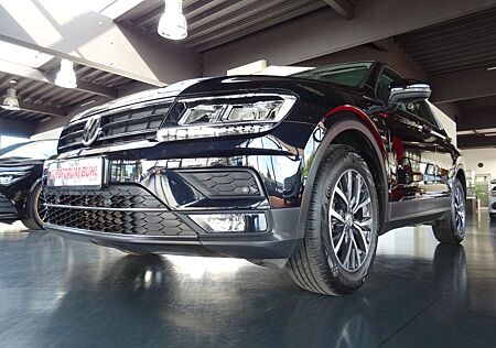 VW Tiguan Volkswagen 1.5 TSI Comfortline/ DSG/Navi/LED/PDC/AHK