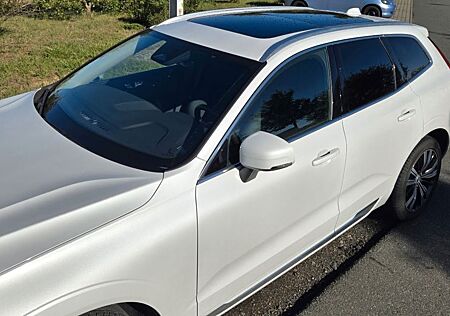 Volvo XC 60 XC60 B4 Standheizung, Allwetterreifen, Anhängerk