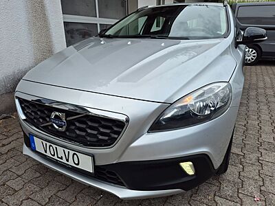 Volvo V40 Cross Country D2 Summum