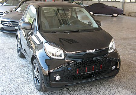 Smart ForTwo EQ Exclusive+LED+22-KW Lader
