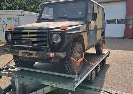 Mercedes-Benz G 240 GD 240 Wolf Armee 460.3