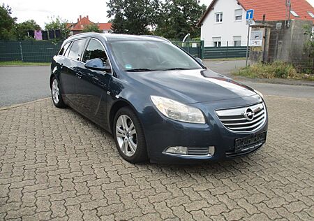 Opel Insignia 2.0 CDTI Sport/8f-Bereift/Guter Zustand