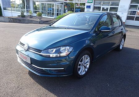 VW Golf Volkswagen VII Lim. CL DSG Navi PDC SHZ AHZV