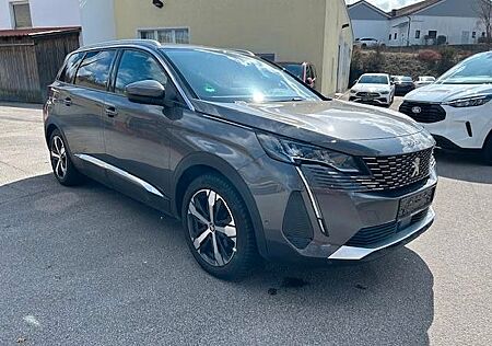 Peugeot 5008 Allure Pack *7 Sitze*