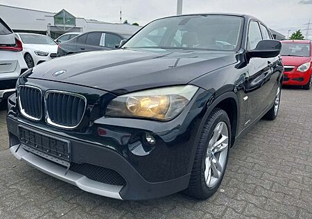 BMW X1 18 d xDrive/Navi/Panoramadach/PDC/AHK