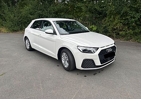 Audi A1 30 TFSI Sportback