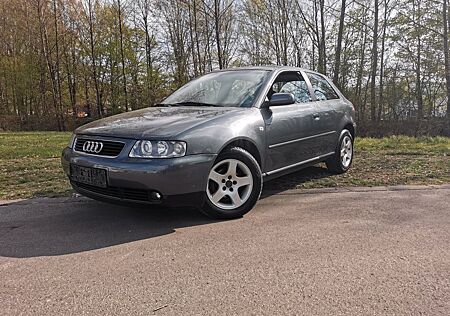 Audi A3 1.6 HU/AU NEU