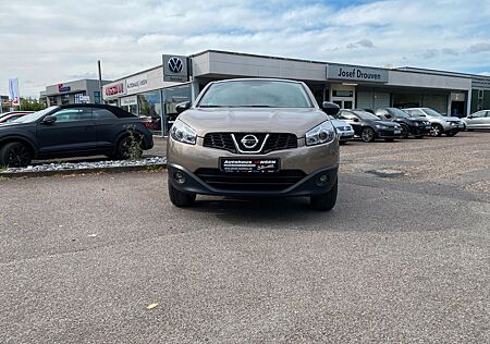 Nissan Qashqai Radio / Klima / PDC