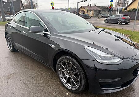 Tesla Model 3 LongRange