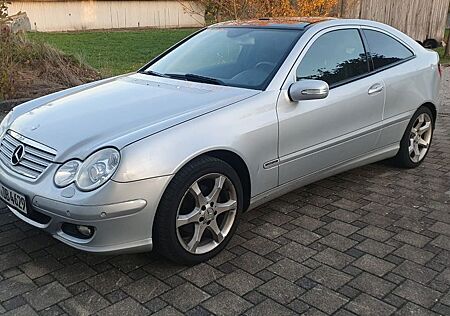 Mercedes-Benz CLC 200