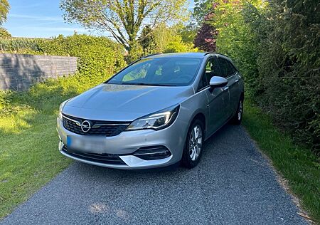 Opel Astra ST 1.2 Direct Inj Turbo 107kW Elegance...
