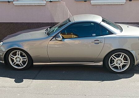 Mercedes-Benz SLK 32 AMG AMG