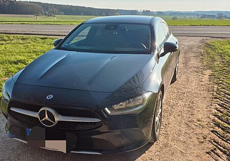 Mercedes-Benz CLA 200 Shooting Brake CLA 200d Shooting Brake Autom