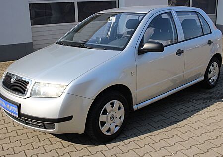 Skoda Fabia 1.4 / Rückfahrkamera / Tüv Neu