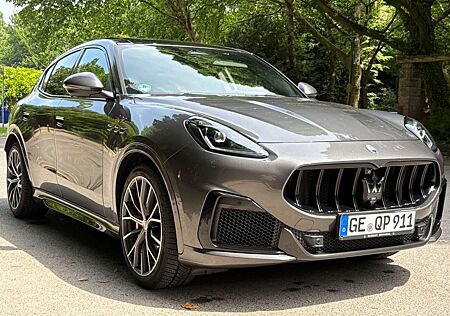 Maserati Grecale 3.0 V6 Trofeo 4WD 360 Carbon Mem HUD ACC