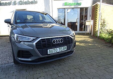 Audi Q3 40 TFSI quattro S-Line Paket LED AHK Navi PDC