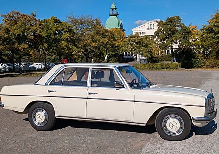 Mercedes-Benz 220 gebraucht kaufen Mercedes-Benz 220 voll restauriert