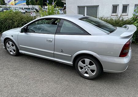 Opel Astra Coupé 1.8 16V - Coupe Bertone