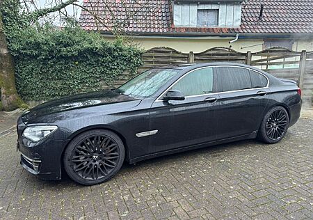 BMW 740i