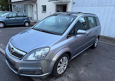 Opel Zafira B Cosmo ( Automatik / 7.Sitzer )