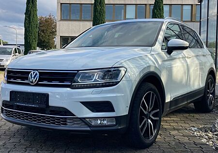 VW Tiguan Volkswagen Highline 4Motion DSG Panorama Kamera AHK