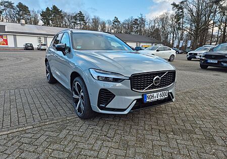 Volvo XC 60 XC60 Plus Dark T6 Recharge Plug-In HybridAWD