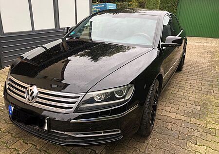 VW Phaeton Volkswagen 3.0 V6 TDI 4MOTION Tiptronic 5-Sitzer -