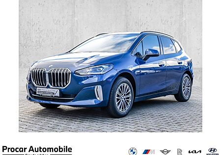 BMW 2er 220i ActiveTourer LuxuryLine Pano AHK HK