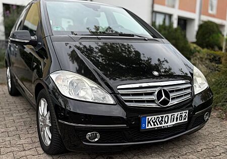 Mercedes-Benz A 160 AVANTGARDE BlueEFFICIENCY - TÜV NEU -
