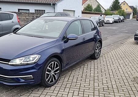 VW Golf Volkswagen VII Lim. 2.0 TDI Join LED Dig. Tacho