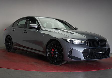 BMW 330 i M Sport Navi/ACC/Kamera/Wide/H&K/Lane