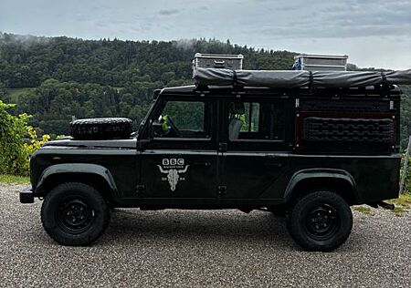 Land Rover Defender 110 Td5 Station Wagon S S