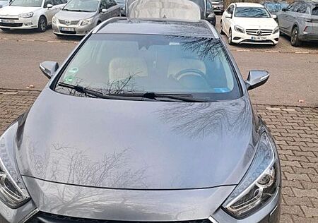Hyundai i40 1.7 CRDi 104kW Premium Premium