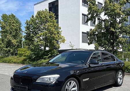 BMW 730d Kamera Leder Navi Head Up Soft Close