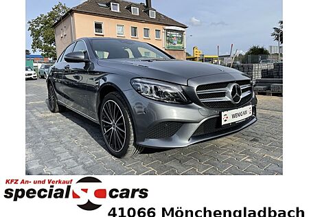 Mercedes-Benz C 220 Designo/ AMG/ 18´´ Alu/ LED/360°/
