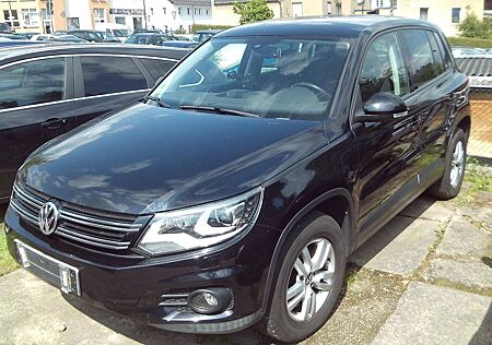VW Tiguan Volkswagen 2.0 TDI 4MOTION