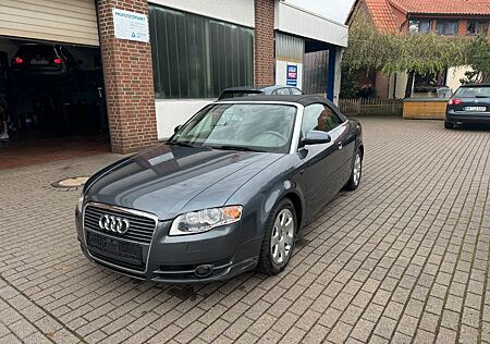 Audi A4 Cabriolet 1.8 T Xenon*Navi*Alcantara*MuFu*Shz