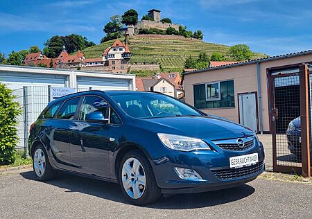 Opel Astra J 1.6 Sports Tourer Design Edition