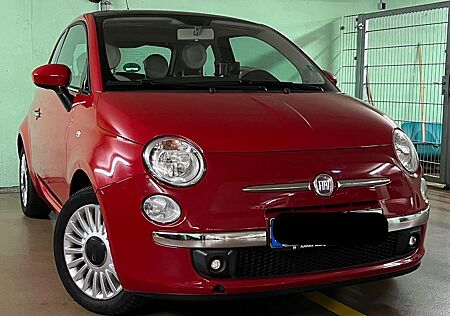 Fiat 500 1.2 8V Lounge mit Panoramadach