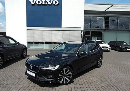 Volvo V60 B4 Kombi Core