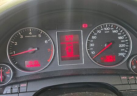 Audi A4 2.0 -