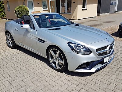 Mercedes-Benz SLC 200 SLC Roadster  AMG - LINE   PANO