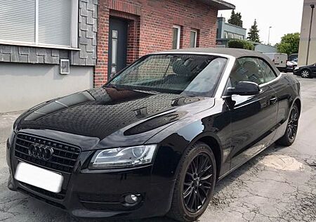 Audi A5 Cabrio Automatik Navi SHZ PDC MFL Scheckheft