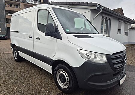Mercedes-Benz Sprinter Kasten 211/CDI L1/H1*