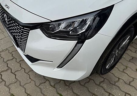 Peugeot 208 e- Active Pack
