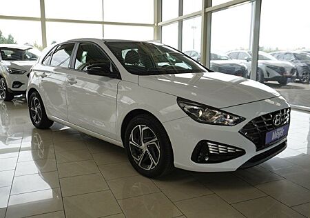 Hyundai i30 1,6CRDI Alu/WR/Winterp/Kamera