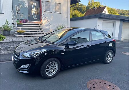 Hyundai i30 Classic 1.4 (101 PS)