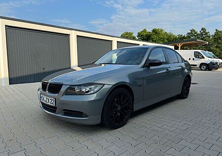 BMW 325i
