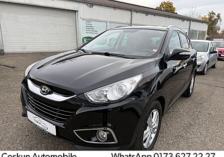 Hyundai ix35 2.0 CRDi 135 Premium 4WD Aut*NAVI*SHZ*AHK*